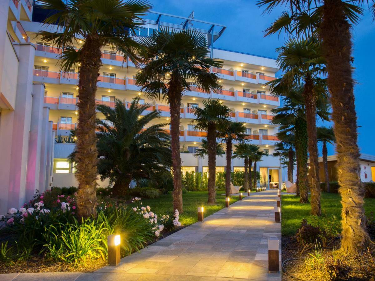 Bibione Palace Hotel Extérieur photo
